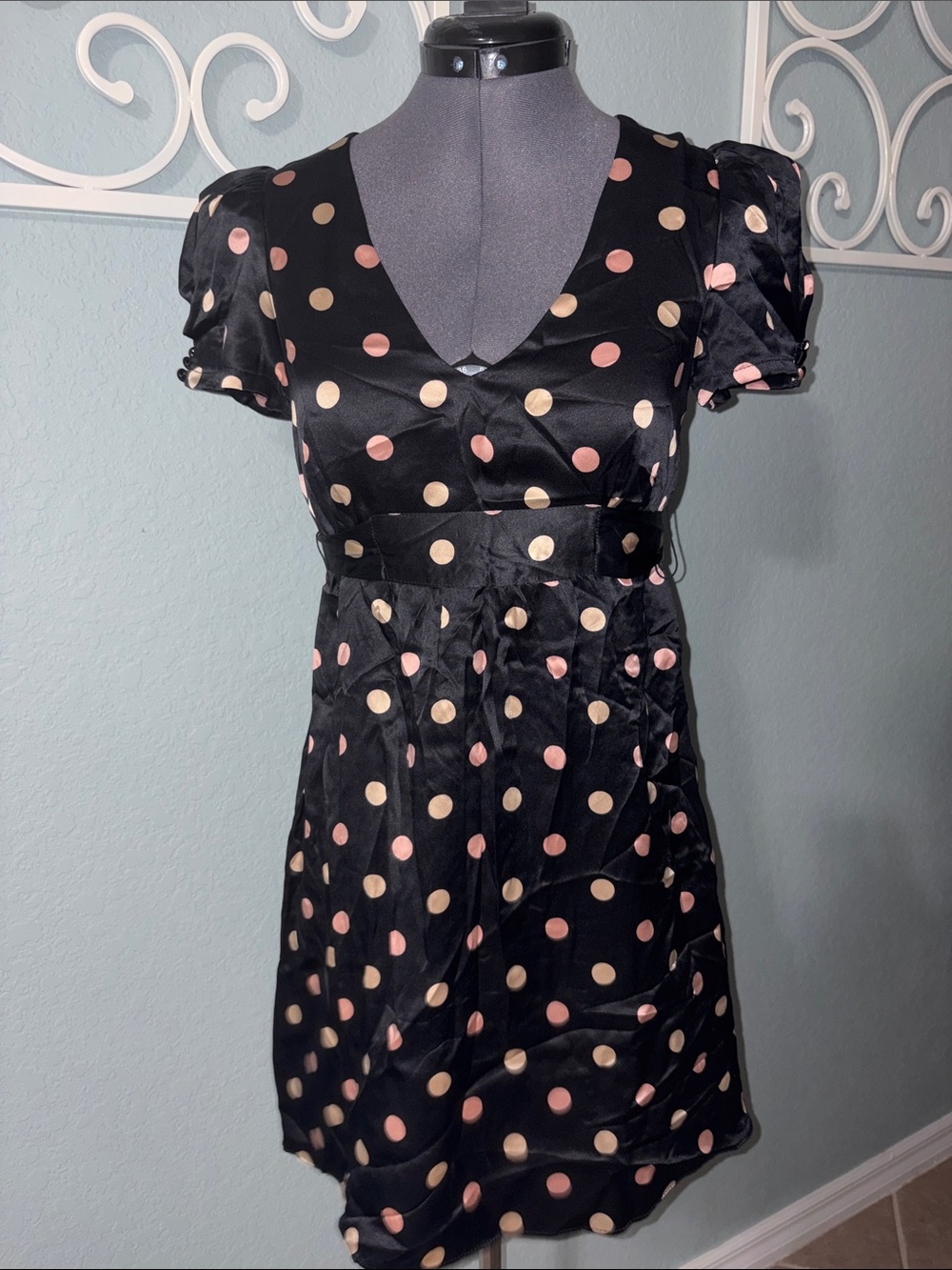 Vintage like new Y2K Betsey Johnson polka dot pin up dress Sz 4